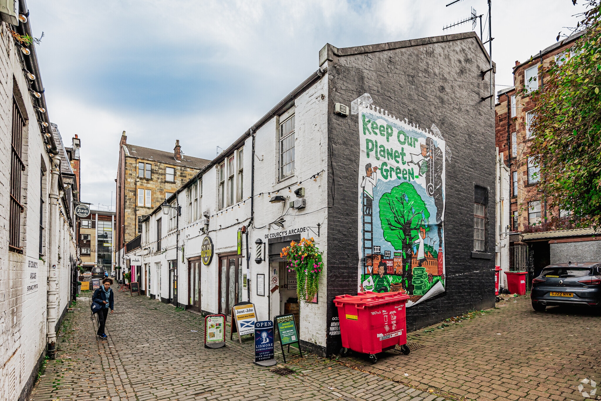 16 Cresswell Ln, Glasgow for sale Primary Photo- Image 1 of 1