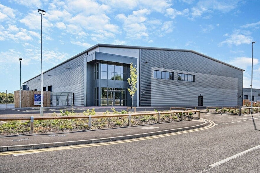 5B Pochin Way, Middlewich to rent - Building Photo - Image 2 of 16