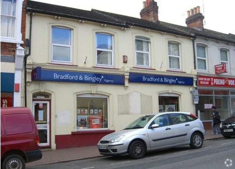 121-123 Victoria Rd, Aldershot for sale - Primary Photo - Image 1 of 1