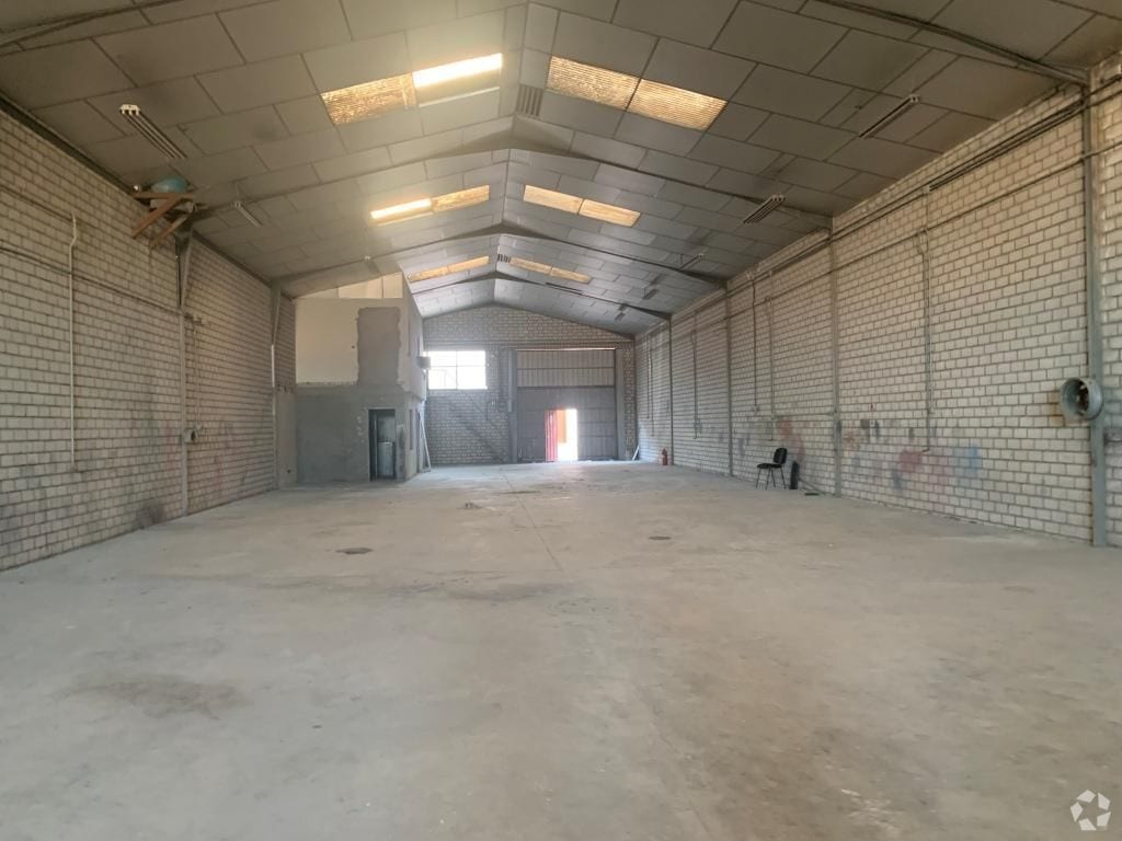 Calle Aranjuez portfolio of 2 properties for sale on LoopNet.co.uk Primary Photo- Image 1 of 3