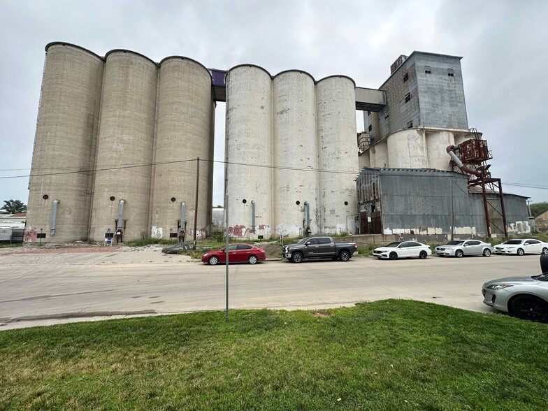 740 6th st, Lincoln, NE for sale - Building Photo - Image 1 of 1