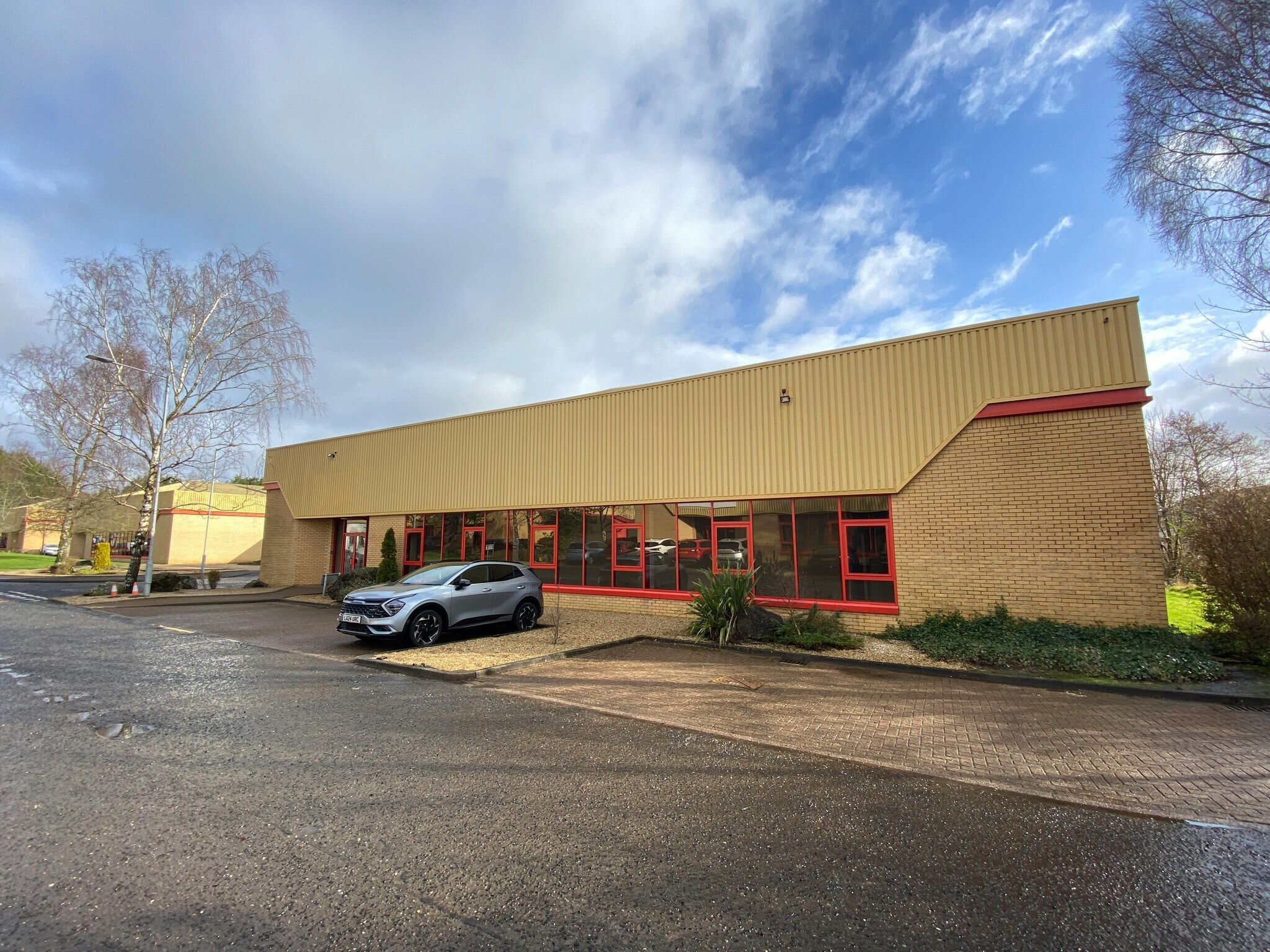 10 Cairn Ct, East Kilbride to rent Building Photo- Image 1 of 21