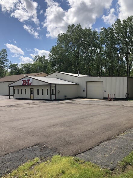 4955 Lansing Rd, Potterville, MI for sale - Building Photo - Image 1 of 1