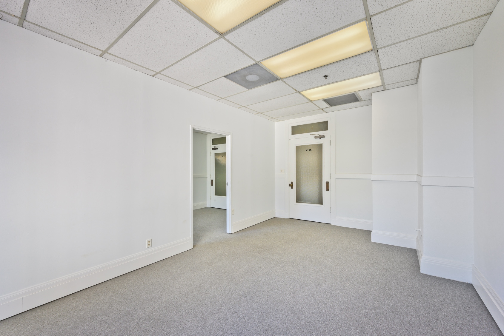 710-714 W Olympic Blvd, Los Angeles, CA to rent Building Photo- Image 1 of 4
