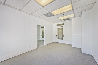 710-714 W Olympic Blvd, Los Angeles, CA to rent Building Photo- Image 1 of 4