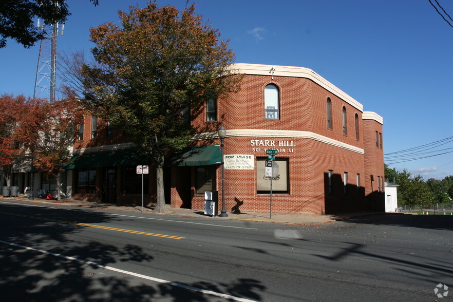 801 W Main St, Charlottesville, VA for rent - Building Photo - Image 3 of 6