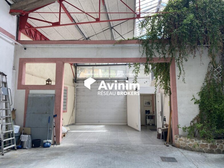 Retail in Draguignan for sale - Interior Photo - Image 2 of 26