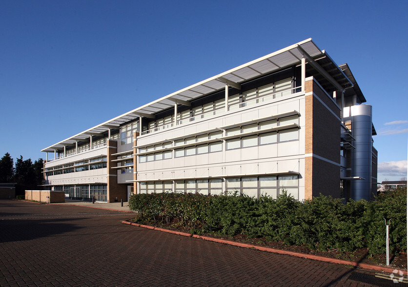 Cowley Rd, Cambridge for rent - Building Photo - Image 1 of 3