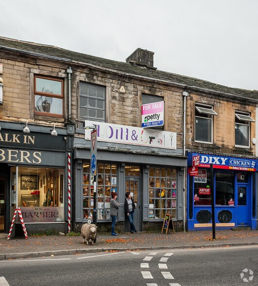 713 Bacup Rd, Rossendale for sale - Primary Photo - Image 1 of 1