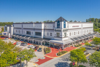 12100-12220 W Fairfax Towne Center, Fairfax, VA for rent Building Photo- Image 1 of 14