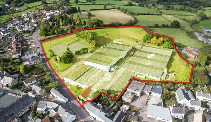 Sidmouth Rd, Colyton for sale Primary Photo- Image 1 of 1