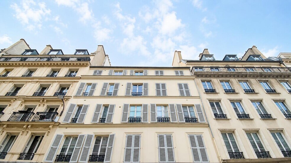 Office in Paris for sale - Building Photo - Image 3 of 6