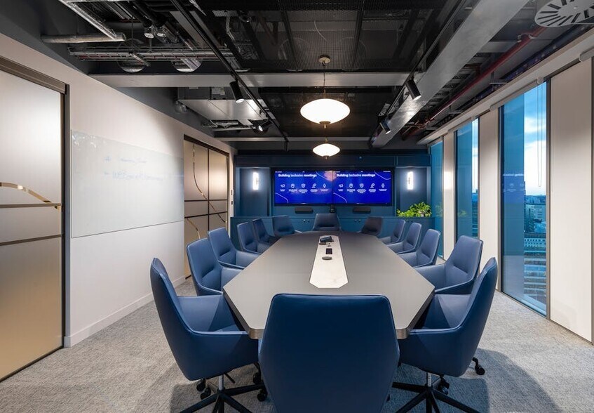 103-105 Bunhill Row, London to rent - Building Photo - Image 3 of 79