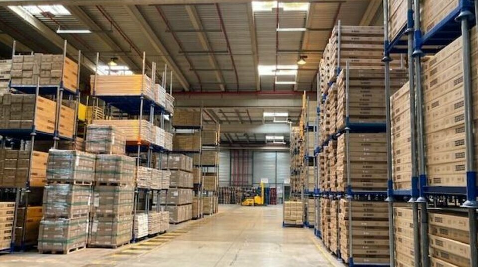 Industrial in Mions to rent - Building Photo - Image 3 of 20