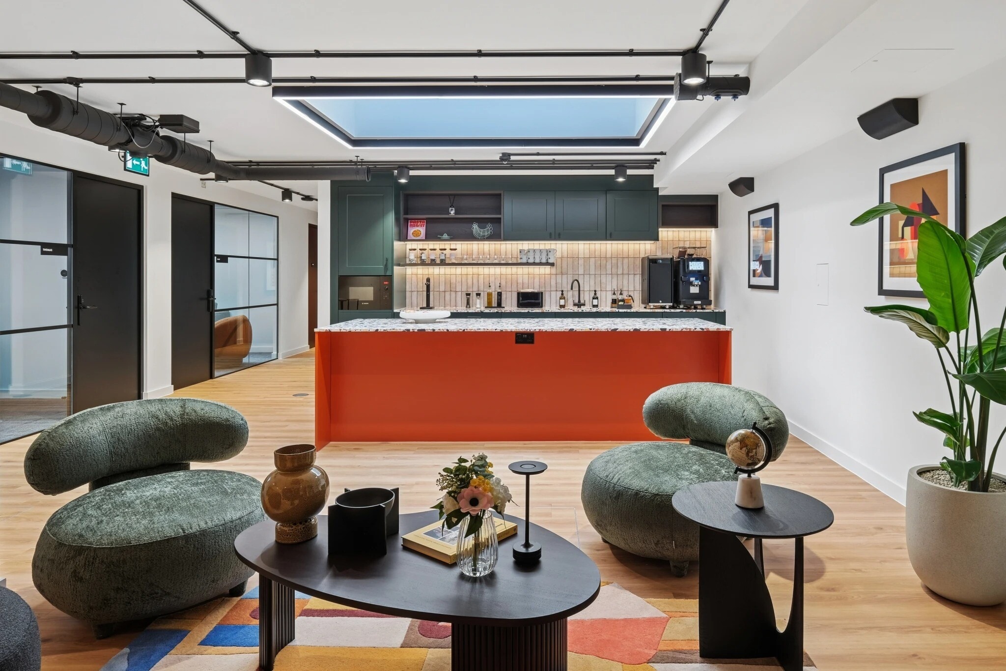 13-17 Fitzroy St, London to rent Interior Photo- Image 1 of 14