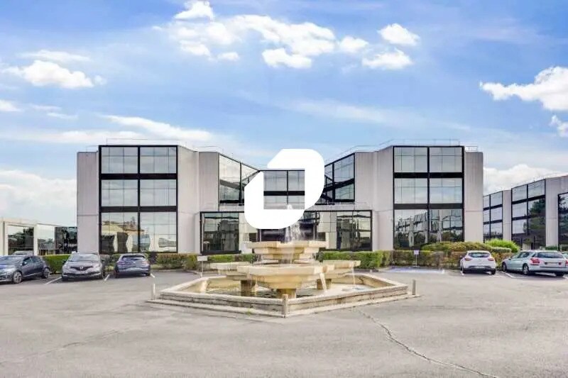 Office in Argenteuil to rent Building Photo- Image 1 of 26