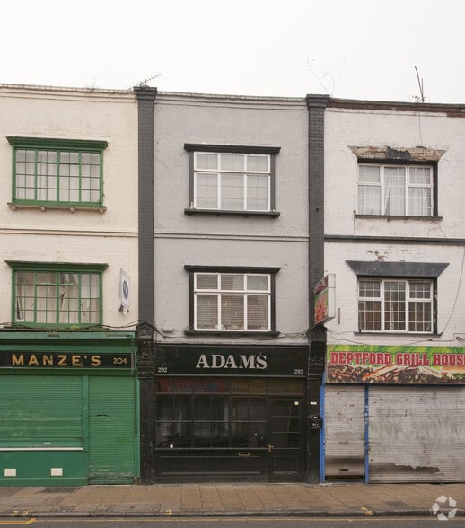 202 Deptford High St, London to rent - Building Photo - Image 3 of 3