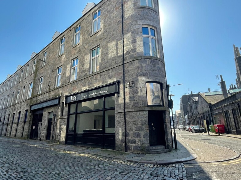 Langstane Pl, Aberdeen to rent - Building Photo - Image 2 of 4