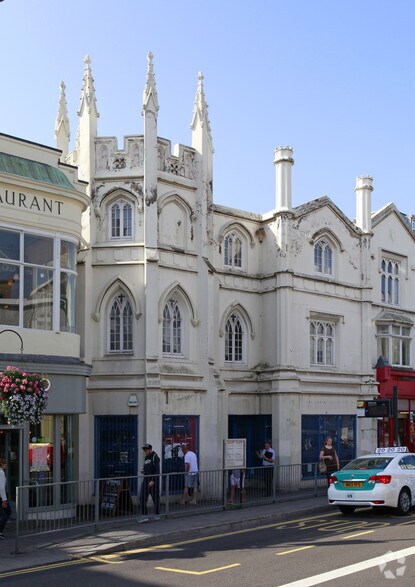 96 Western Rd, Brighton to rent - Building Photo - Image 2 of 2