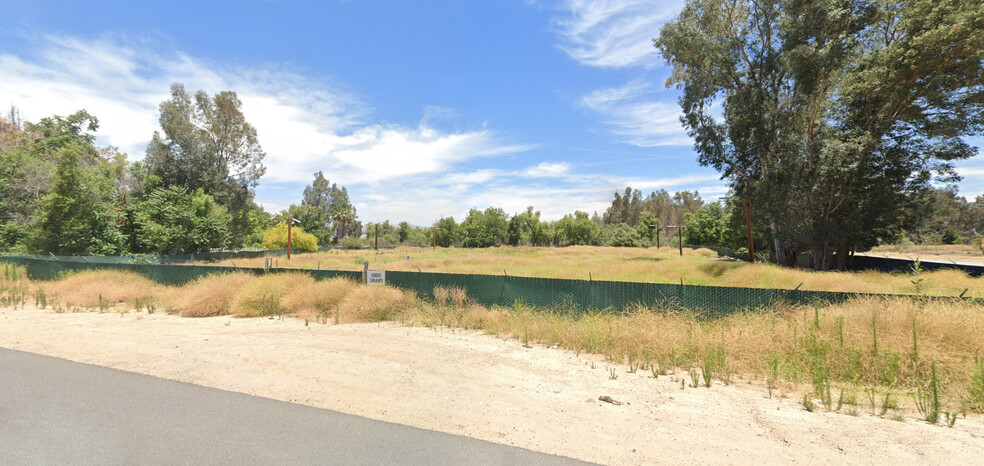 Grand Avenue Ave, Lake Elsinore, CA for sale - Building Photo - Image 3 of 3