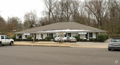 2850 Stage Village Cv, Memphis, TN for sale Primary Photo- Image 1 of 1