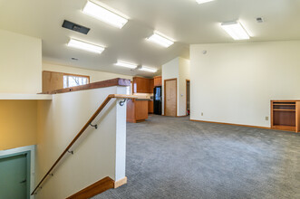 612 NW Hill St, Bend, OR for rent Building Photo- Image 1 of 14