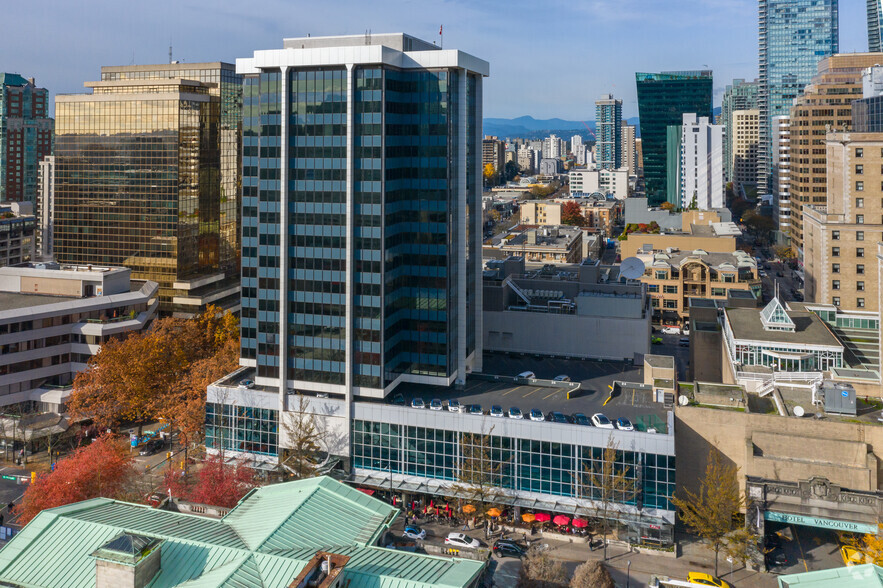 777 Hornby St, Vancouver, BC for rent - Building Photo - Image 3 of 9