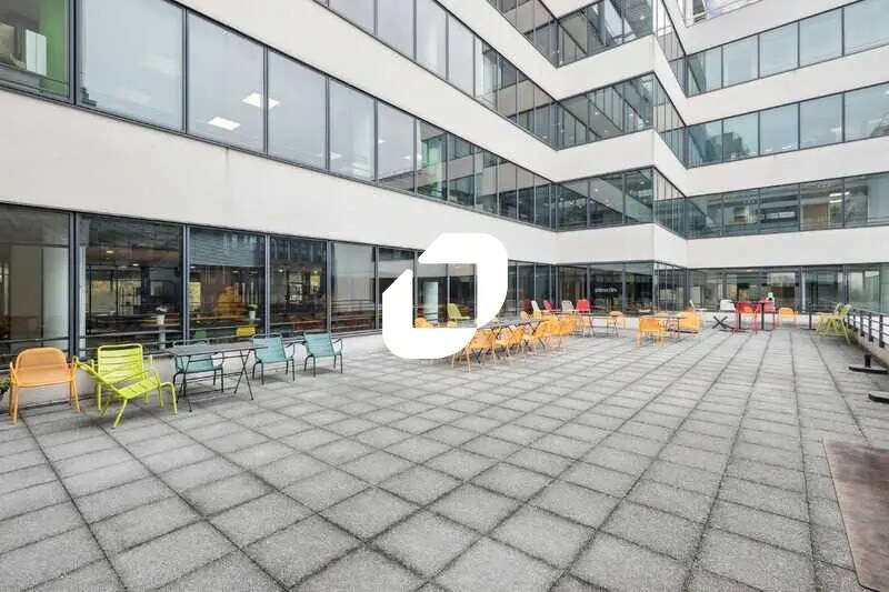 Office in Massy to rent - Building Photo - Image 2 of 17