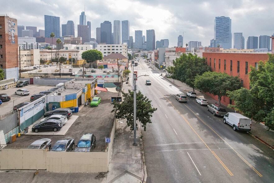 1629 W 8th St, Los Angeles, CA for sale - Building Photo - Image 1 of 23