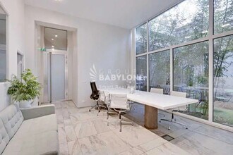 Office in Levallois-Perret to rent Interior Photo- Image 2 of 9