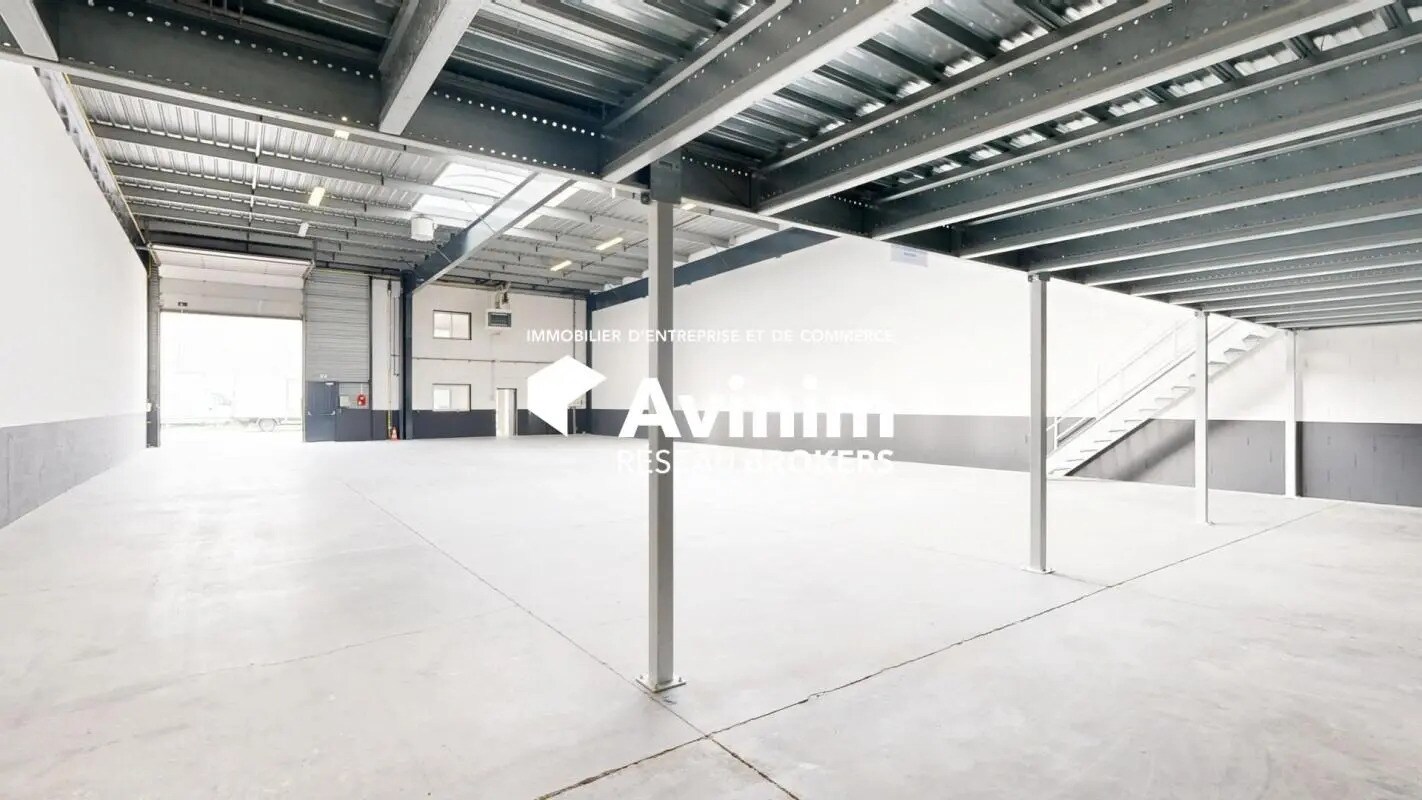 Industrial in Bezons to rent Interior Photo- Image 1 of 6