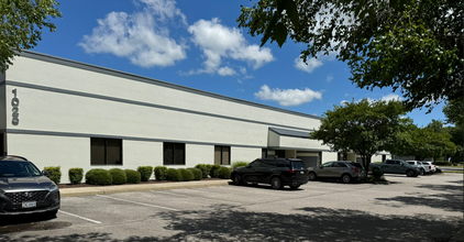 1025 Executive Blvd, Chesapeake, VA for sale Building Photo- Image 1 of 1