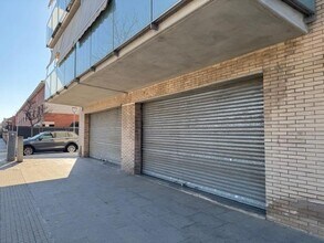 Retail in Abrera, Barcelona to rent Building Photo- Image 2 of 8