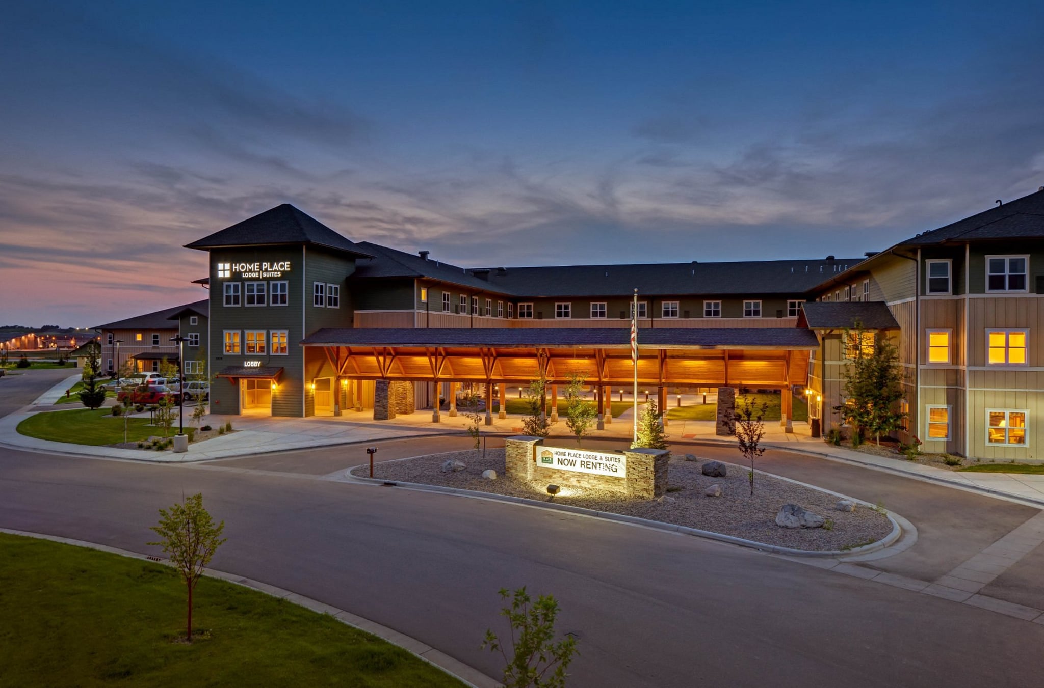 North Dakota Hotel Portfolio portfolio of 5 properties for sale on LoopNet.co.uk Building Photo- Image 1 of 5