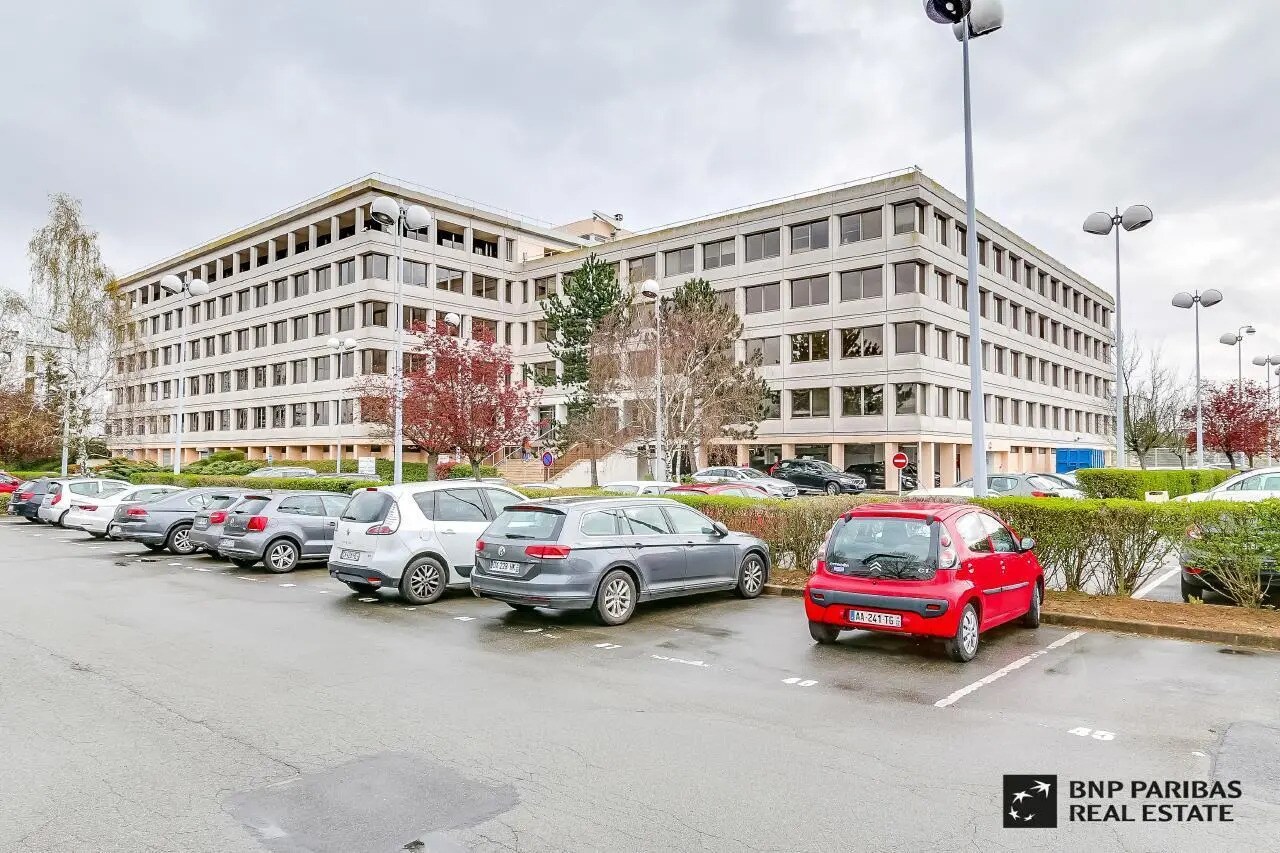 13/15 Rue Du Pont Des Halles, Rungis to rent Building Photo- Image 1 of 10