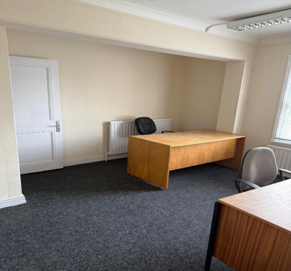 2 Waterloo Rd, Wolverhampton to rent Interior Photo- Image 1 of 2