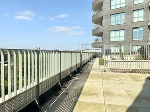 Old Oak Common Ln, London to rent Building Photo- Image 2 of 10