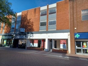 62-63 High St, Taunton to rent Building Photo- Image 1 of 6