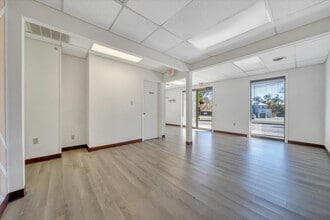 5306-5346 Peters Creek Rd, Roanoke, VA to rent Interior Photo- Image 2 of 6