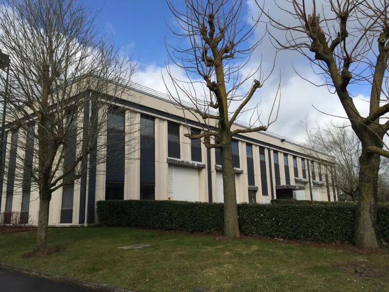 21/23 Rue Du Petit Albi, Cergy to rent Building Photo- Image 1 of 68