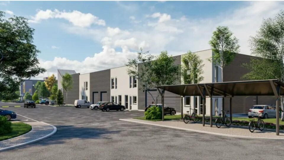 Light Industrial in Bourgoin-Jallieu for sale Building Photo- Image 1 of 13