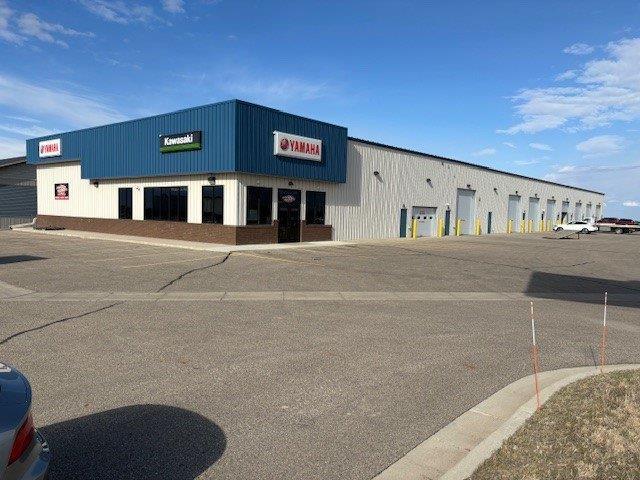 111 NE 45th Ave, Minot, ND to rent Building Photo- Image 1 of 12