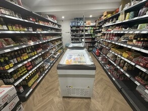 53 St Leonards St, Edinburgh to rent Interior Photo- Image 2 of 4