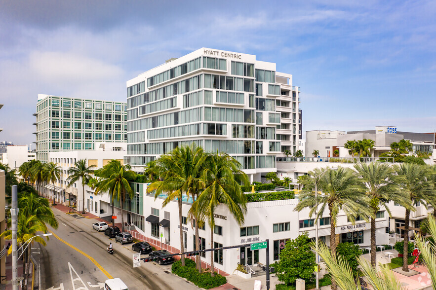 1600 Collins Ave, Miami Beach, FL for rent - Building Photo - Image 1 of 5