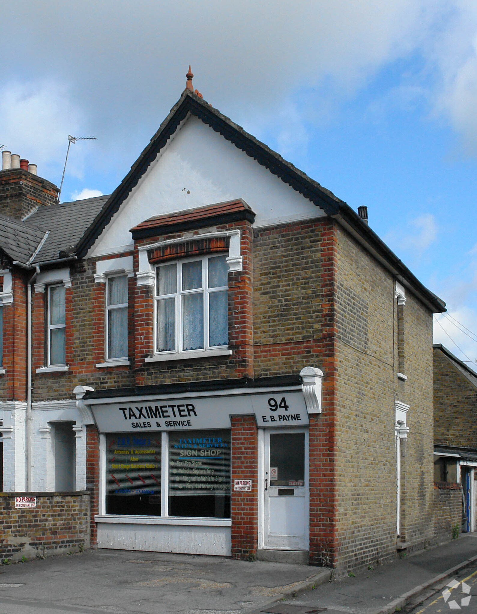 94 Cowley Mill Rd, Uxbridge for sale Primary Photo- Image 1 of 1