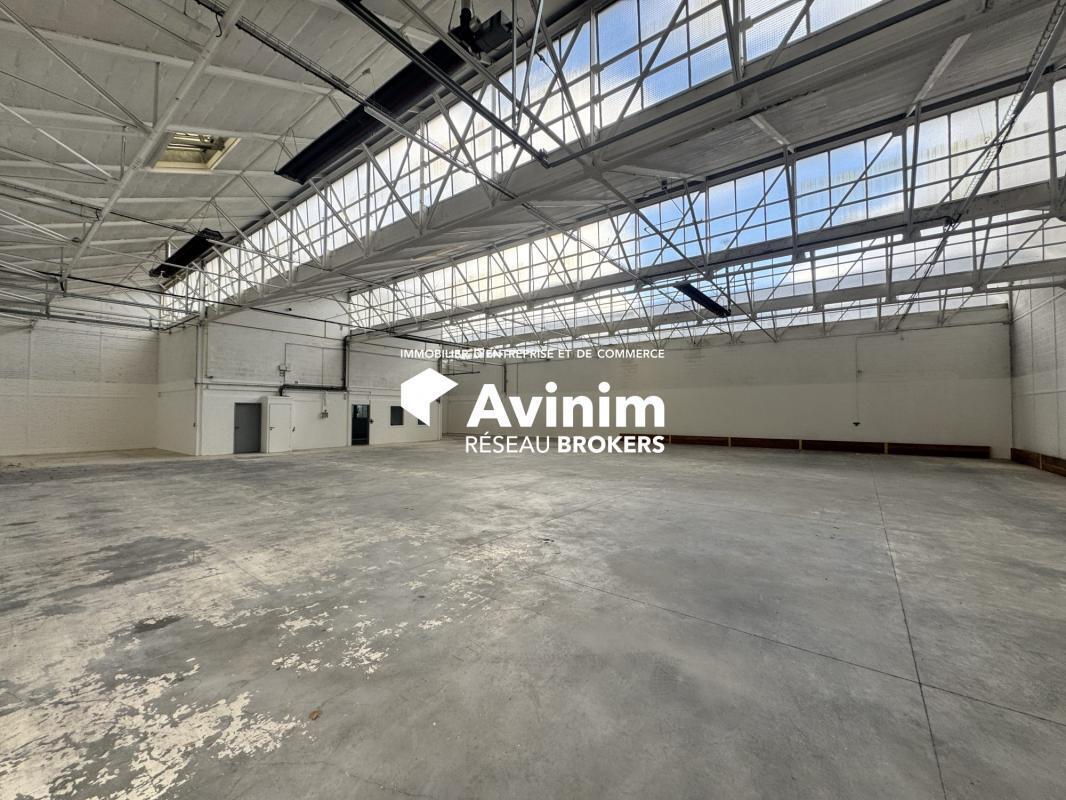 Industrial in Massy to rent Interior Photo- Image 1 of 5