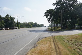 2101 W SH-21, Bryan, TX for sale Primary Photo- Image 1 of 1