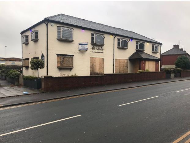 10 Heyside Rd, Oldham for sale Primary Photo- Image 1 of 1