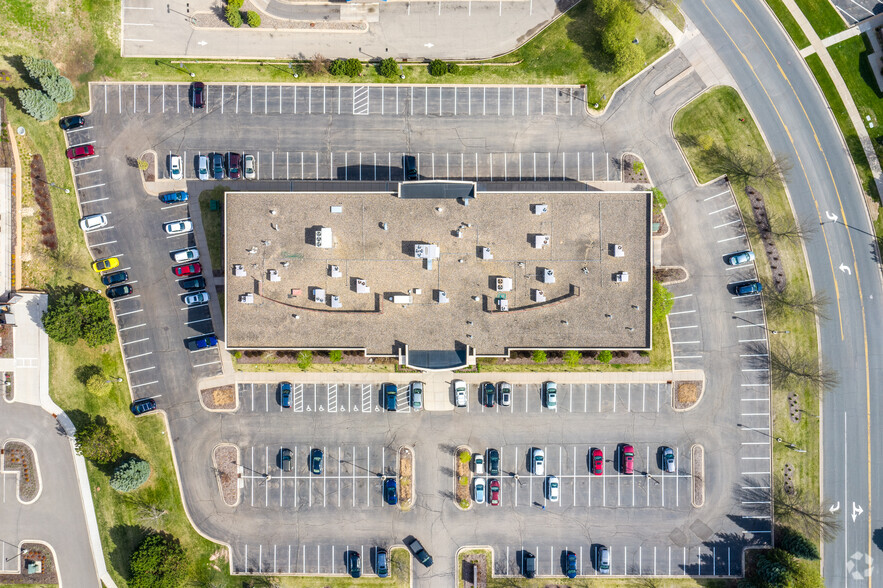 1185 Town Centre Dr, Eagan, MN for sale - Aerial - Image 3 of 4