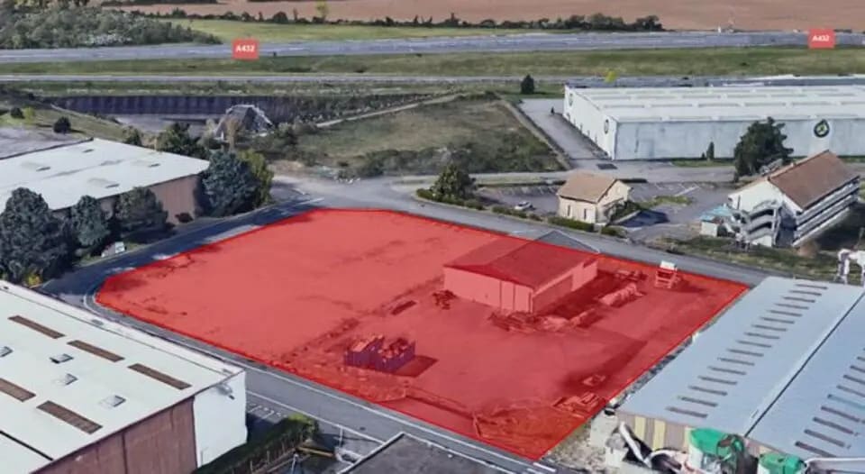 Land in Saint-Laurent-de-Mure to rent Building Photo- Image 1 of 3